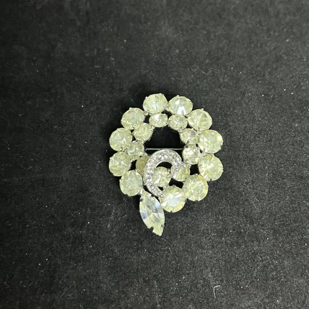 Vintage Weiss Silver Tone Clear Rhinestone Brooch Signed (3185) - Picture 2 of 4